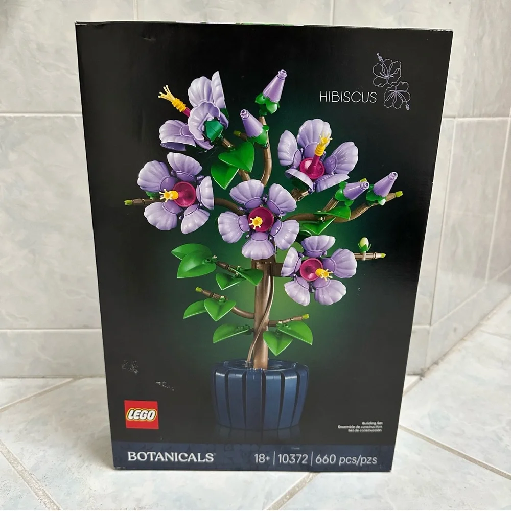 Sealed Lego Botanical Hibiscus Set 10372